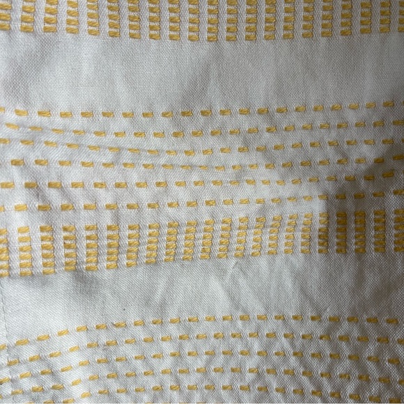 NWT-Opalhouse Table Runner - Picture 1 of 2